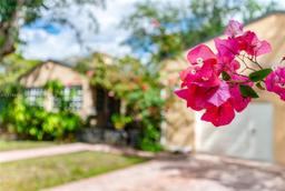 Picture of 265 Hunting Lodge Dr, Miami Springs, FL 33166