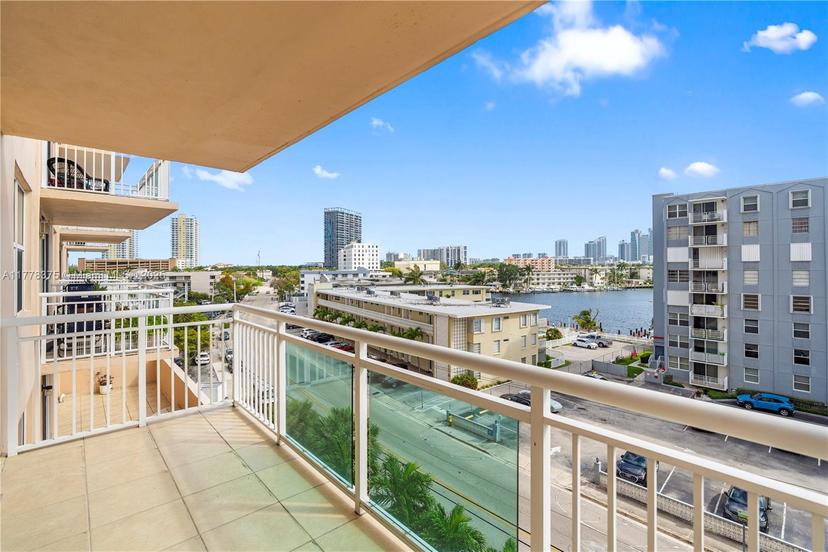 Picture of 437 Golden Isles Dr # 5H, Hallandale Beach FL 33009