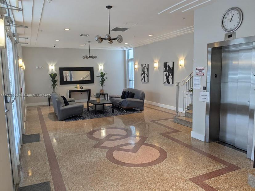 Picture of 7326 Collins Ave # 102, Miami Beach FL 33141