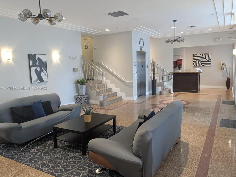 Picture of 7326 Collins Ave # 102, Miami Beach FL 33141
