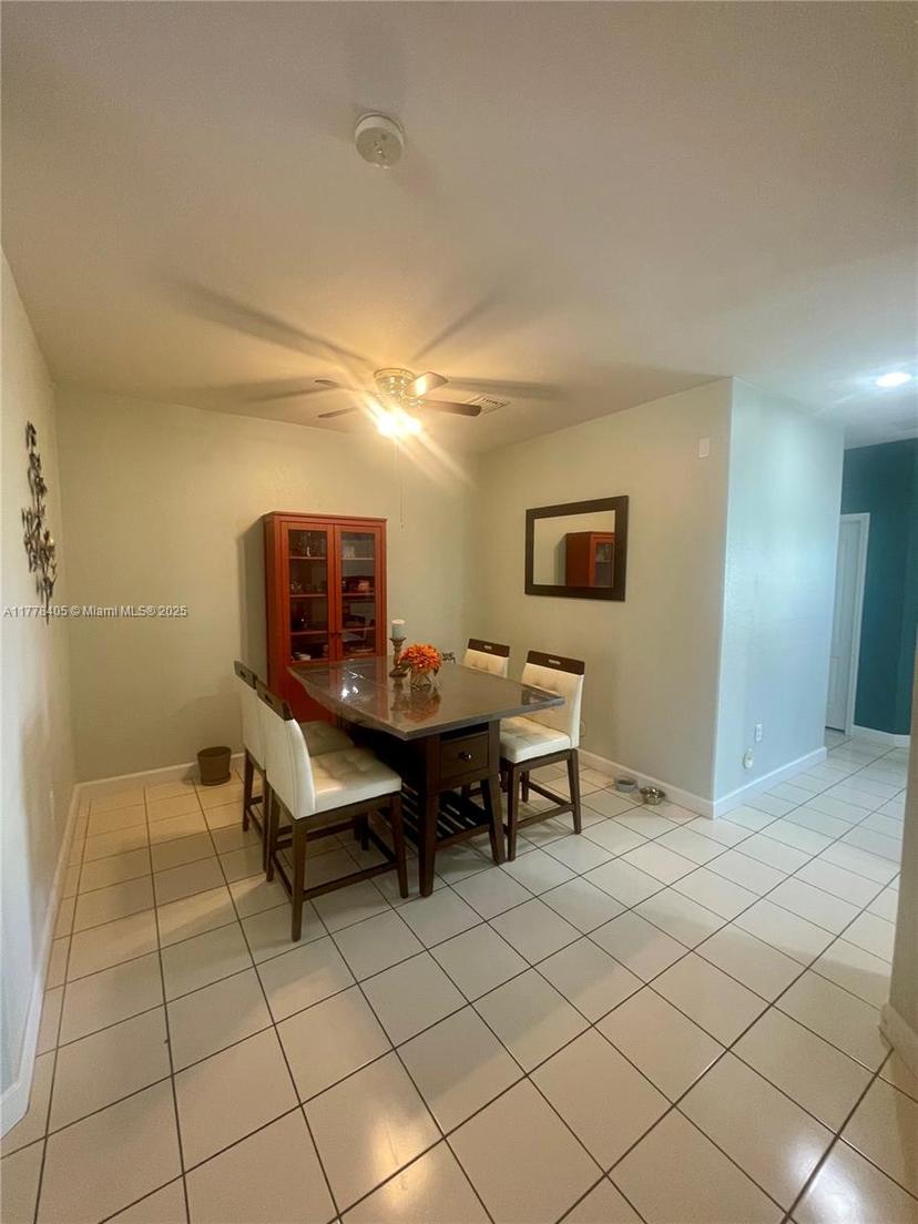 Picture of 14973 SW 8Th Ter, Miami FL 33194