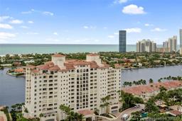 Picture of 20165 NE 39 Pl # 403, Aventura, FL 33180