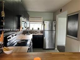 Picture of 2651 E Sunrise Lakes Dr # 111, Sunrise, FL 33322