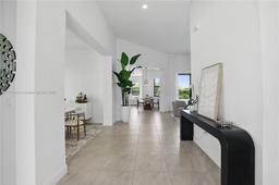 Picture of 12765 Bayside Ct, Parkland, FL 33076