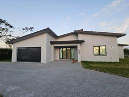 Picture of 22451 SW 118 Ave, Miami, FL 33170