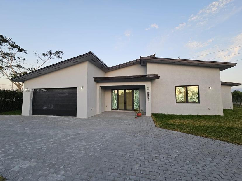 Picture of 22451 SW 118 Ave, Miami FL 33170