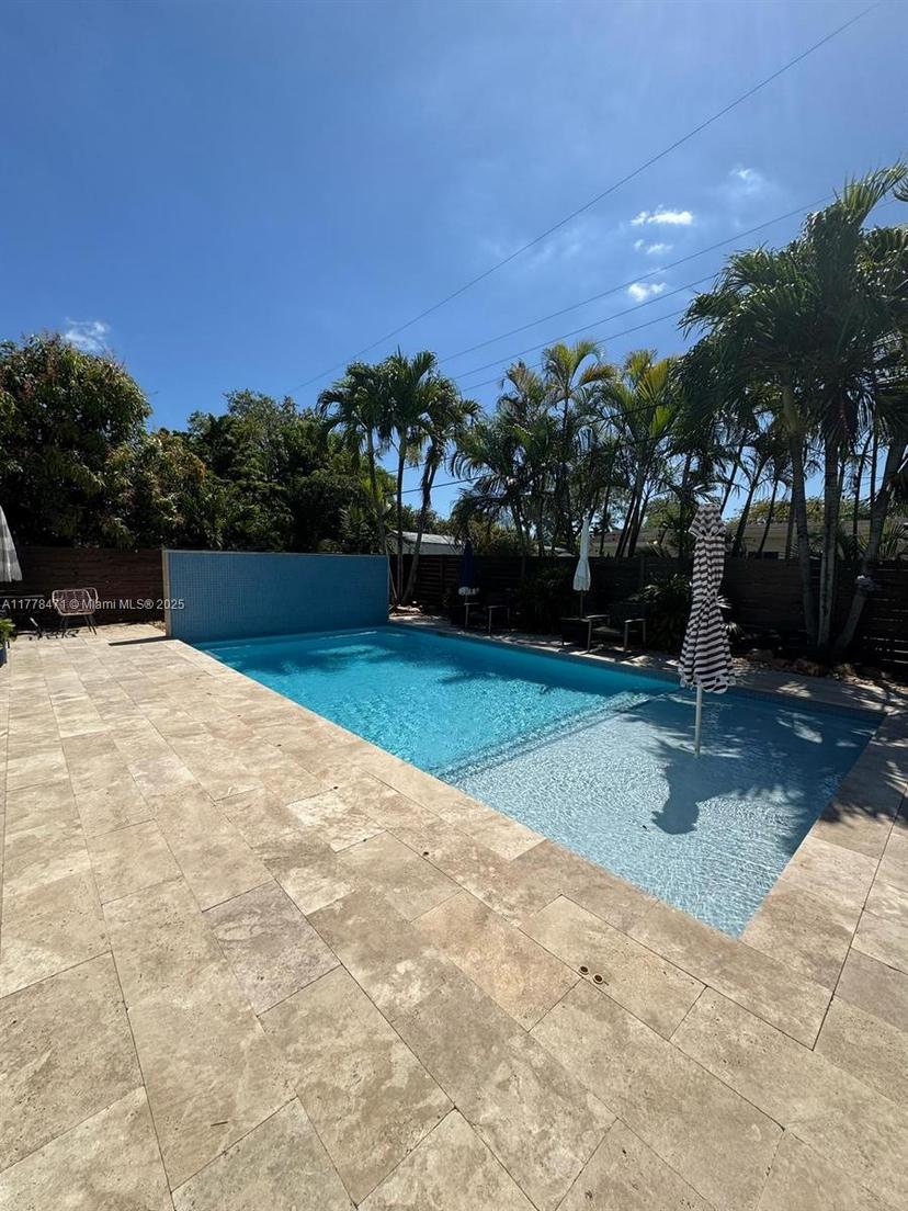Picture of 9800 SW 76Th St, Miami FL 33173