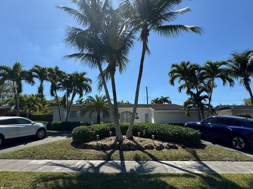 Picture of 9800 SW 76Th St, Miami FL 33173