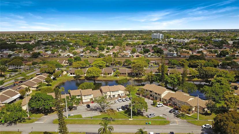 Picture of 10825 NW 29Th Mnr # 8, Sunrise FL 33322
