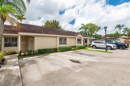 Picture of 6046 NW 172Nd Terr Cir # 6046, Hialeah, FL 33015