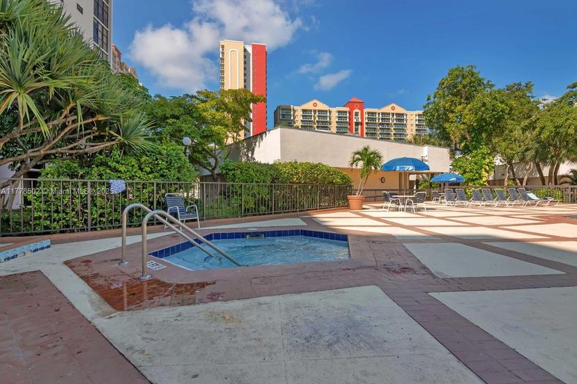 Picture of 17021 N Bay Rd # 322, Sunny Isles Beach FL 33160