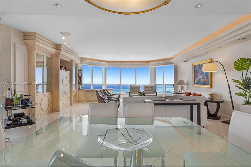 Picture of 21150 NE 38 Th Avenue # 2106, Aventura FL 33180