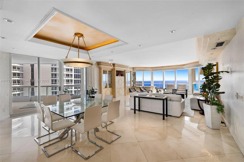 Picture of 21150 NE 38 Th Avenue # 2106, Aventura FL 33180