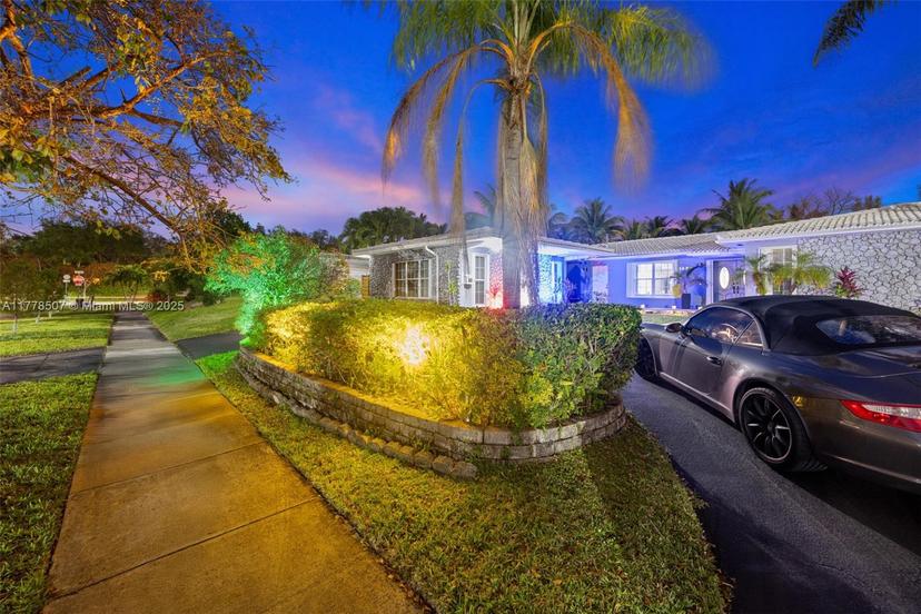 Picture of 19885 NE 22Nd Ave, Miami FL 33180