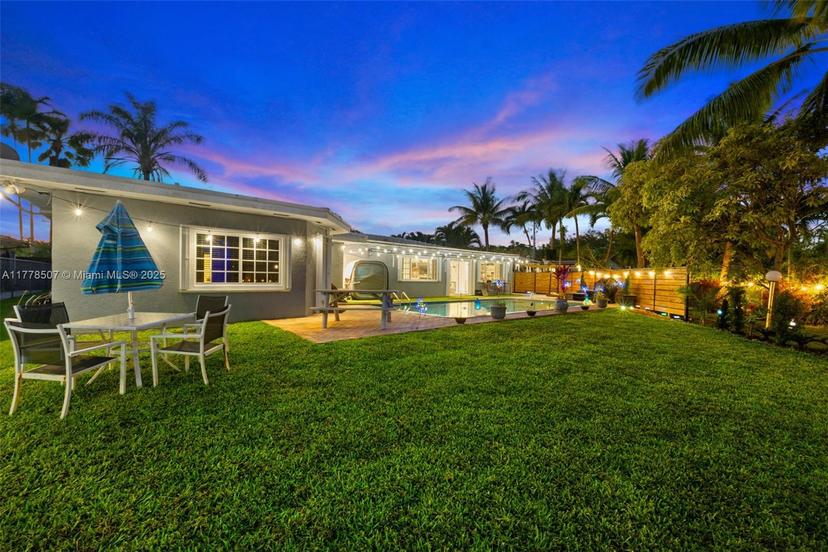 Picture of 19885 NE 22Nd Ave, Miami FL 33180