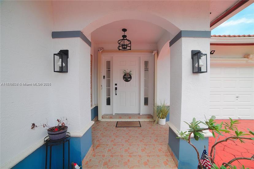 Picture of 14426 NW 88Th Ave, Miami Lakes FL 33018