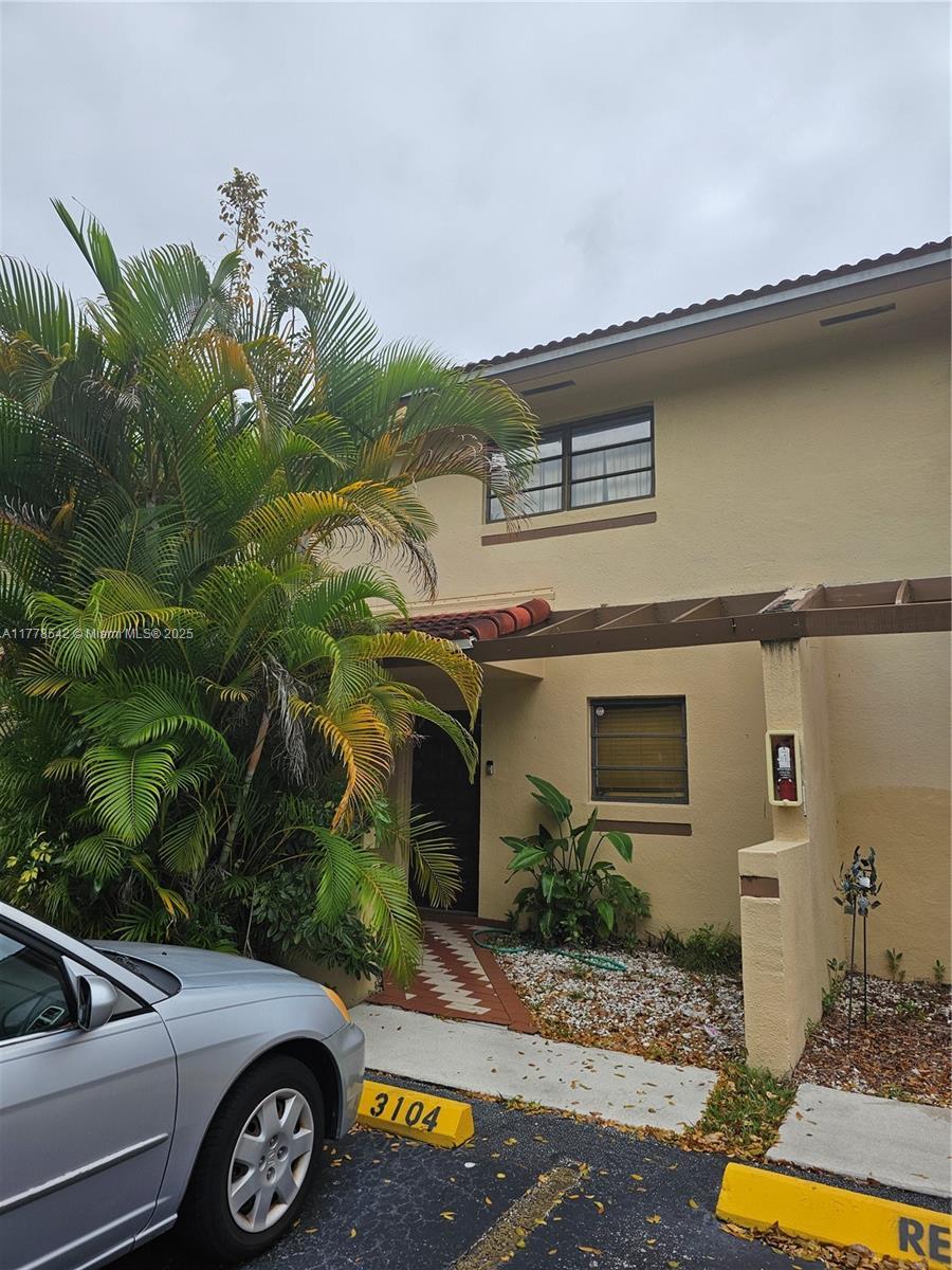 Picture of 6225 SW 136Th Ct # C105, Miami, FL 33183