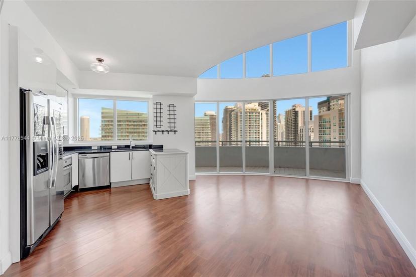 Picture of 60 SW 13Th St # 3026, Miami FL 33130