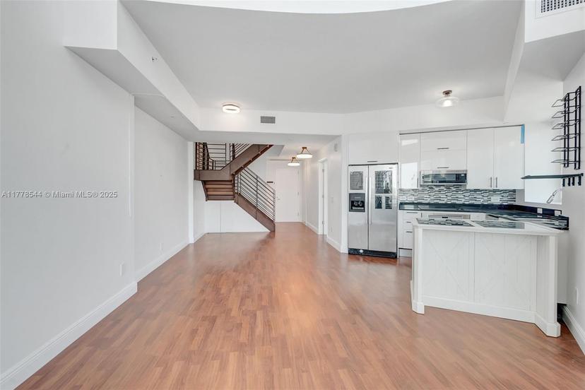 Picture of 60 SW 13Th St # 3026, Miami FL 33130