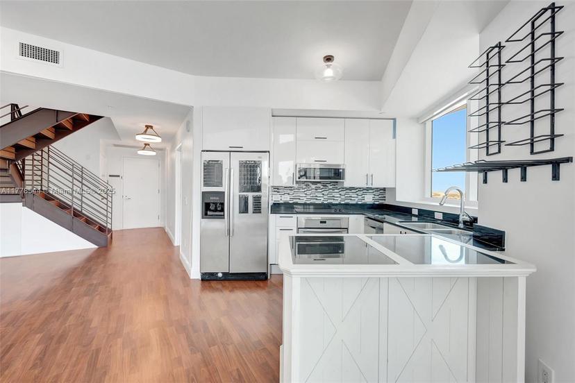 Picture of 60 SW 13Th St # 3026, Miami FL 33130
