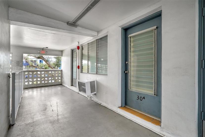 Picture of 15600 NE 6Th Ave # 30A, Miami FL 33162