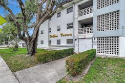 Picture of 15600 NE 6Th Ave # 30A, Miami, FL 33162