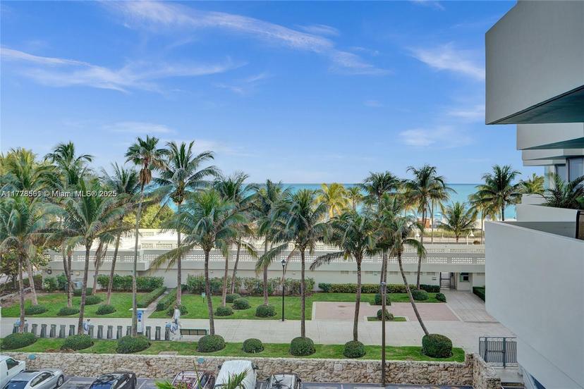 Picture of 2899 Collins Ave # 521, Miami Beach FL 33140