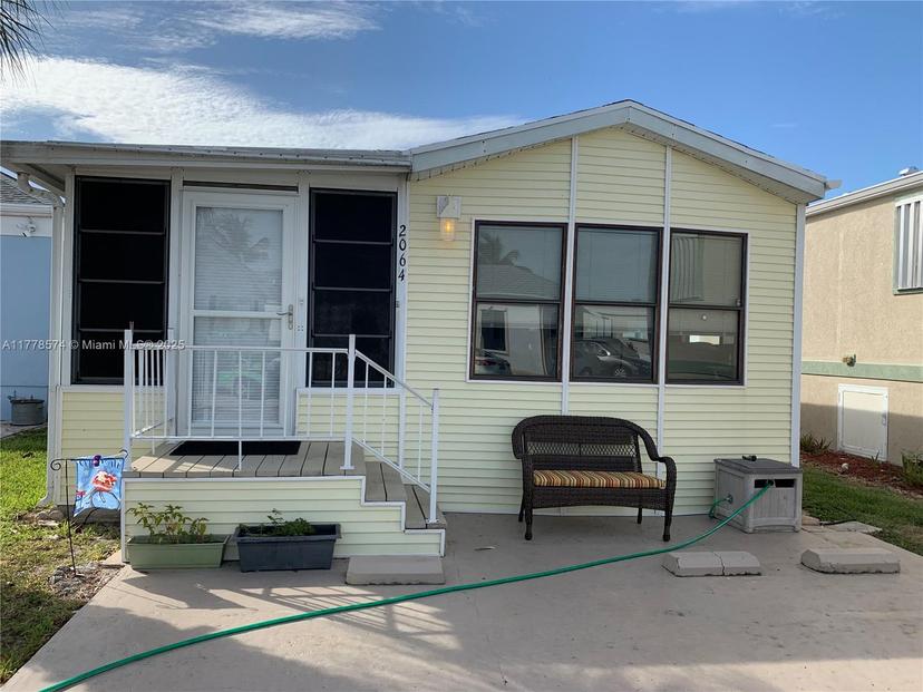 Picture of 2064 Nettles Blvd, Jensen Beach FL 34957