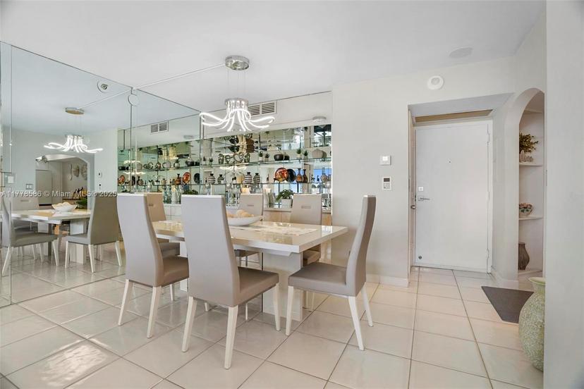 Picture of 20355 NE 34Th Ct # 2326, Aventura FL 33180