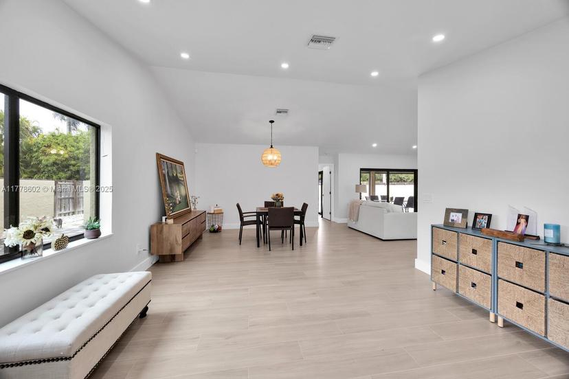 Picture of 15385 SW 152Nd Ter, Miami FL 33187