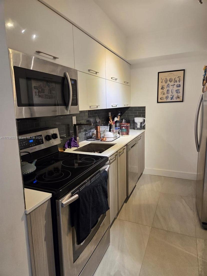 Picture of 3300 NE 192Nd St # 505, Aventura FL 33180
