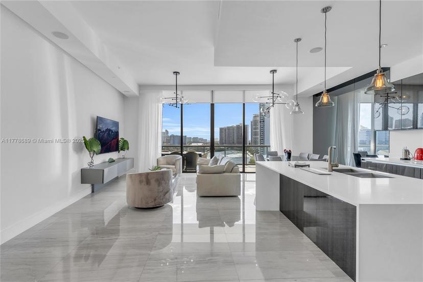 Picture of 3300 NE 188Th St, Aventura FL 33180