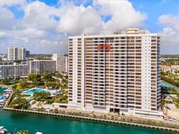 Picture of 2500 Parkview Dr # 2203, Hallandale Beach, FL 33009