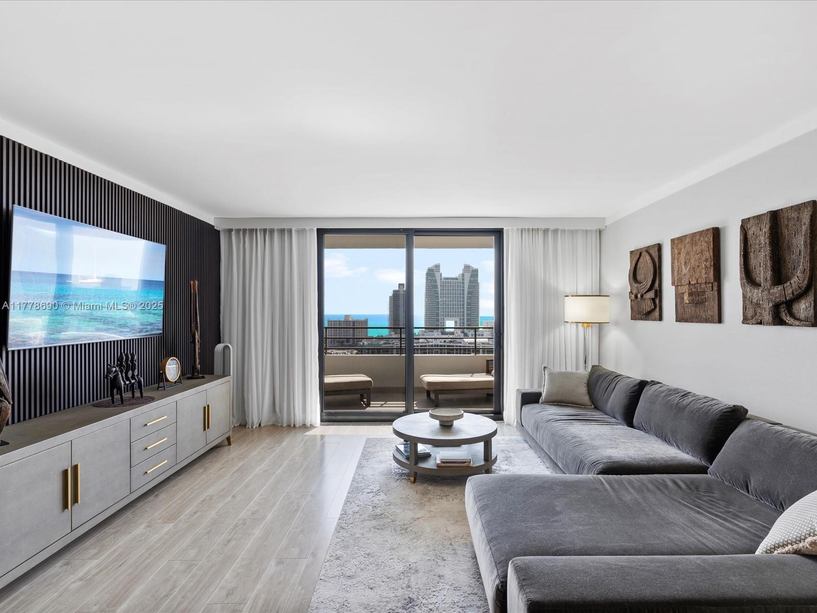 Picture of 2500 Parkview Dr # 2203, Hallandale Beach, FL 33009