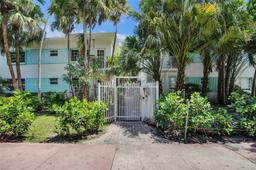 Picture of 911 Meridian Ave # 104, Miami Beach, FL 33139