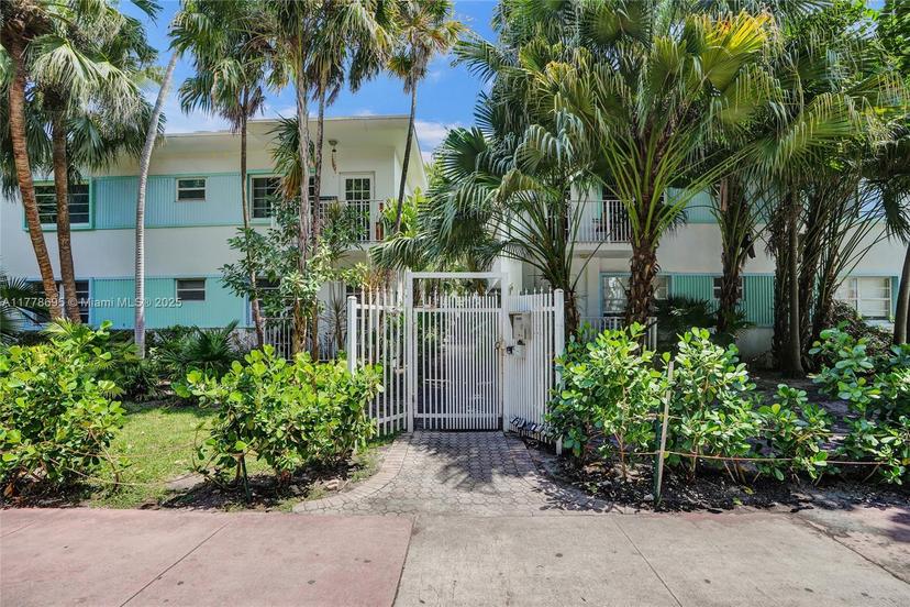 Picture of 911 Meridian Ave # 104, Miami Beach FL 33139