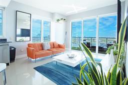 Picture of 60 SW 13Th St # 2001, Miami, FL 33130