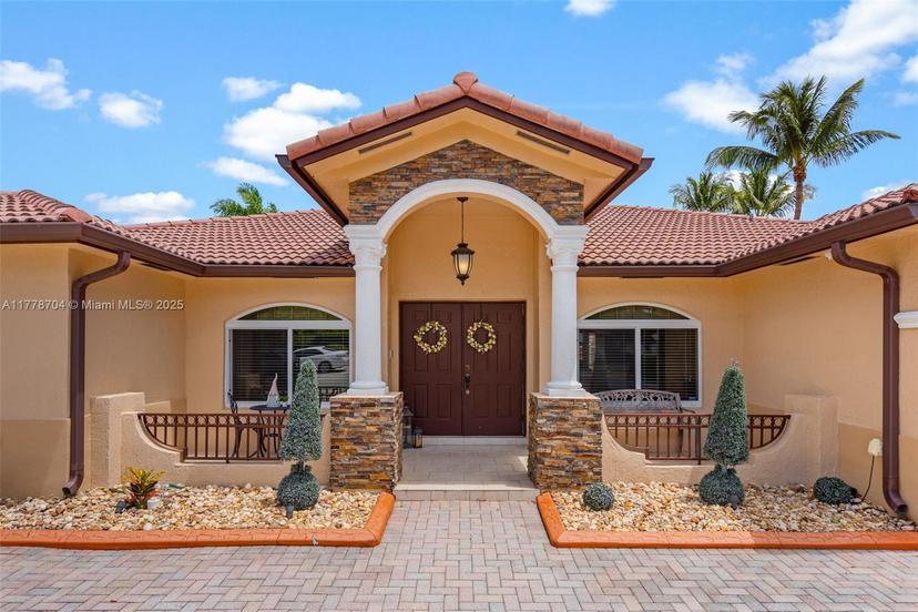 Picture of 3663 SW 150Th Ct, Miami FL 33185