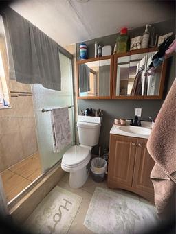 Picture of 2138 SW 6Th St # 403, Miami, FL 33135