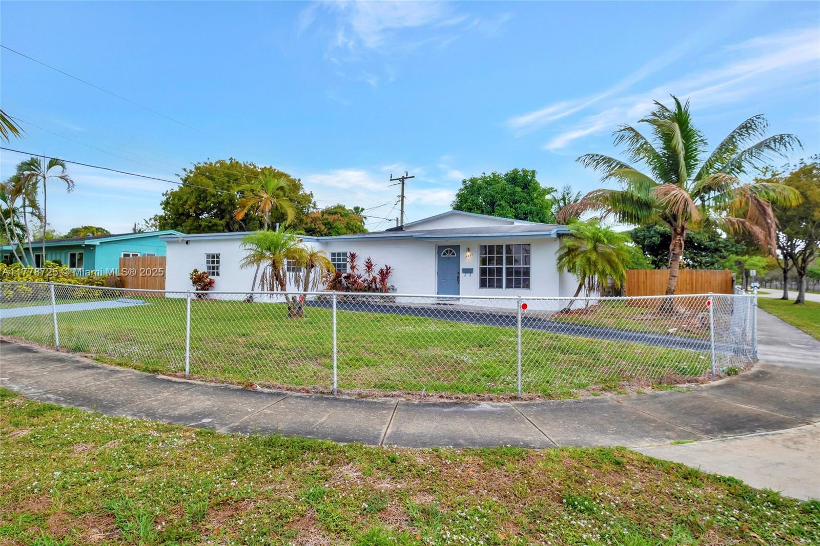 Picture of 17031 NW 12Th Ave, Miami Gardens, FL 33169