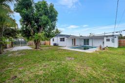 Picture of 17031 NW 12Th Ave, Miami Gardens, FL 33169