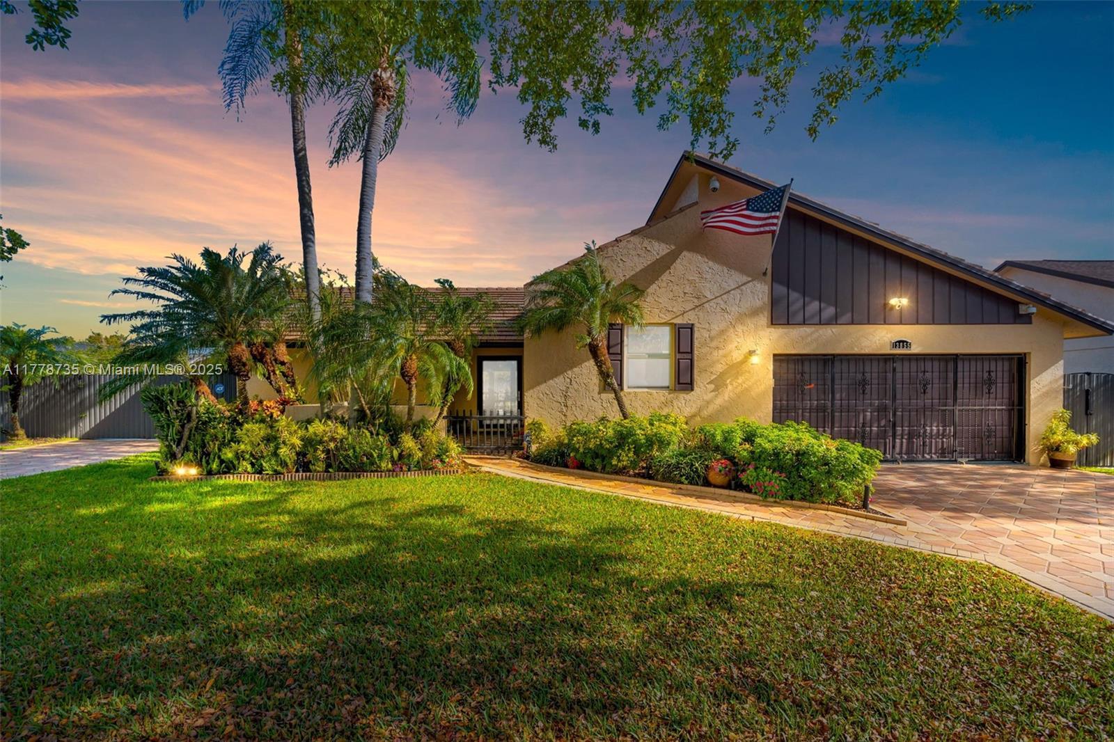 Picture of 13855 SW 107Th Ter, Miami, FL 33186