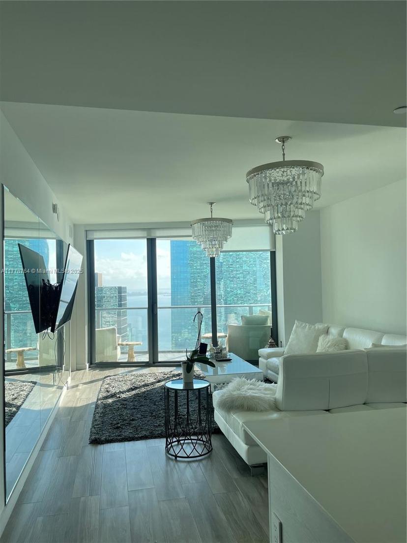 Picture of 1300 S Miami Ave # 3203, Miami FL 33130