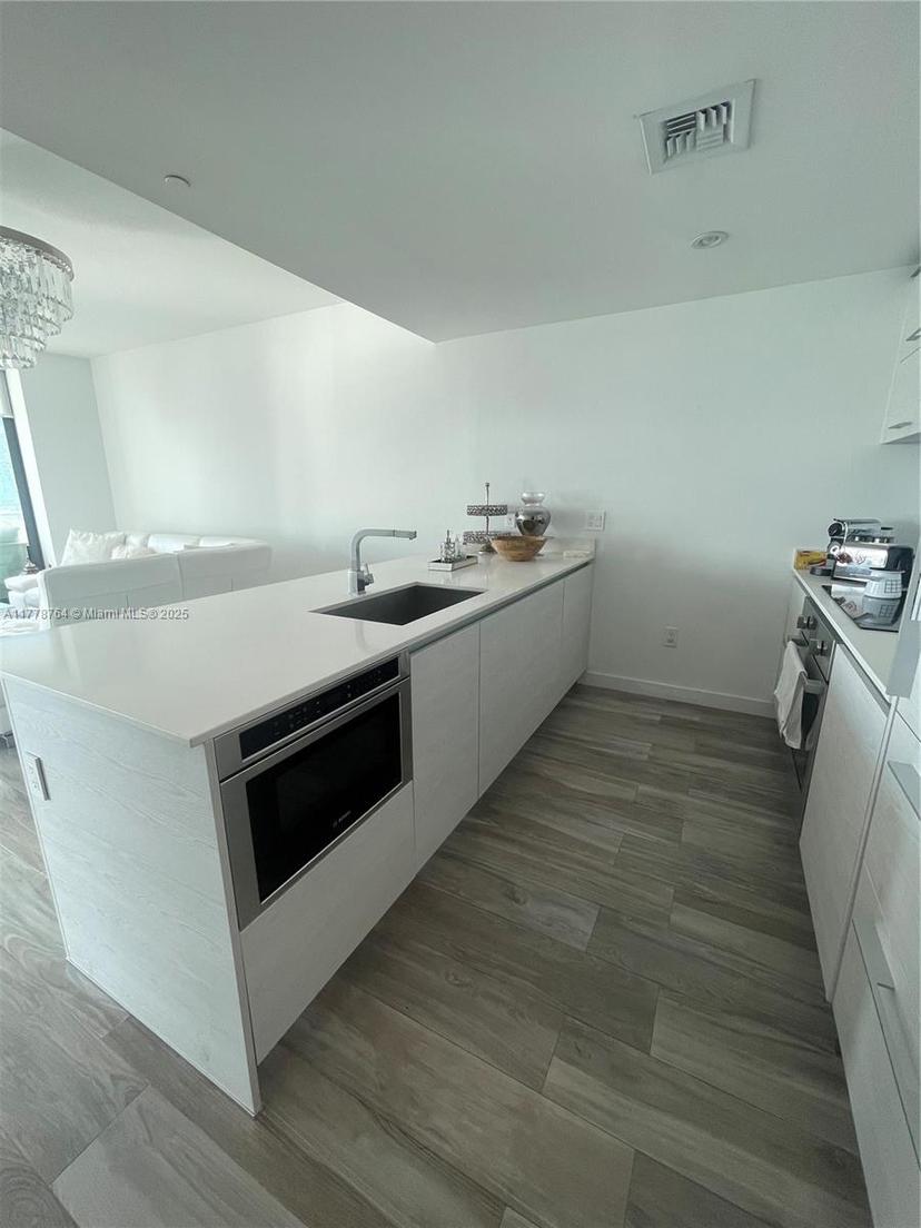 Picture of 1300 S Miami Ave # 3203, Miami FL 33130
