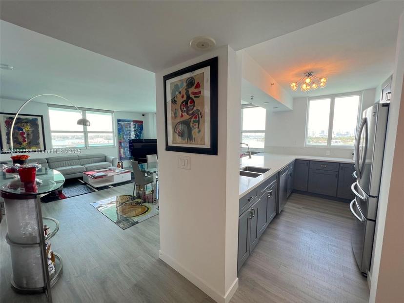 Picture of 650 West Ave # 1001, Miami Beach FL 33139