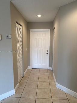 Picture of 6548 NW 170 Terrace # 6548, Hialeah, FL 33015