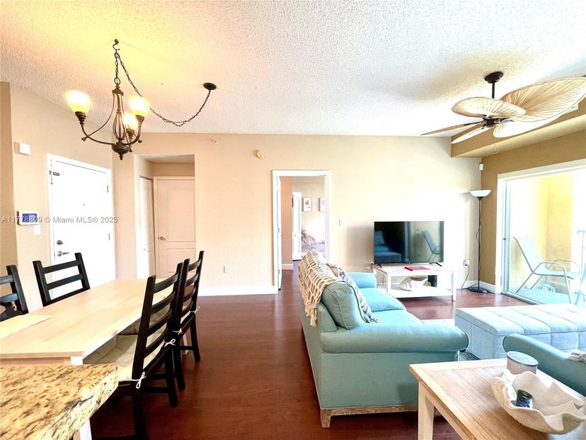 Picture of 6001 SW 70Th St # 429, South Miami FL 33143