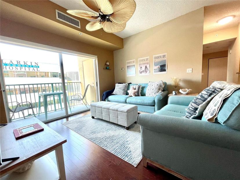Picture of 6001 SW 70Th St # 429, South Miami FL 33143