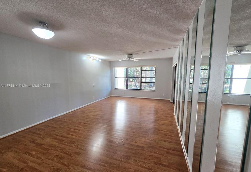 Picture of 2313 S Cypress Bend Dr # 123A, Pompano Beach FL 33069