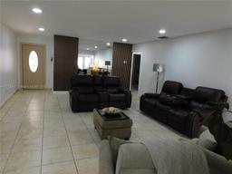 Picture of 6936 Holly Rd # 0, Miami Lakes, FL 33014